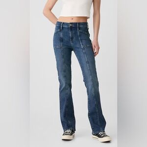 GAP Blue Mid Rise Universal Baby Boot Jeans - Size 8